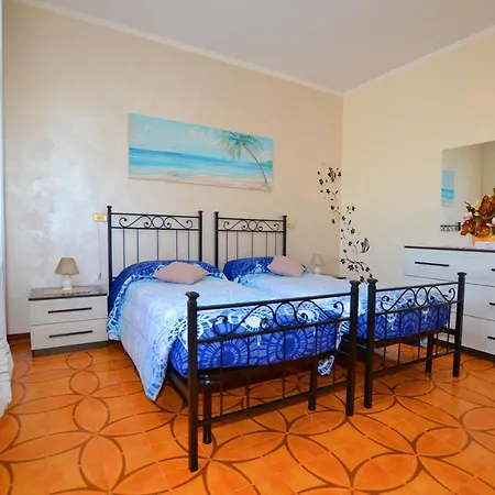 Holiday home Casa Patty Sirmione